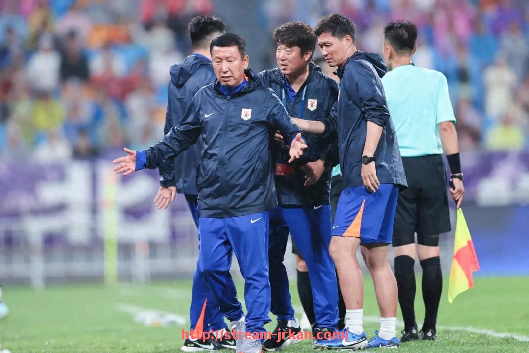 jrkan直播-NBA球队是否签约过德甲中锋球员，有哪些合作案例？（德甲第一中锋）